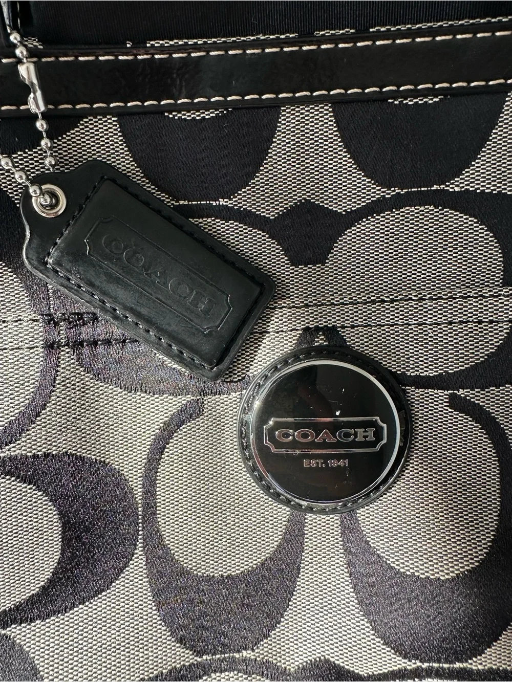 🖤 COACH F17443 Signature Stripe Multifunction Tote / Baby Diaper Bag 🖤